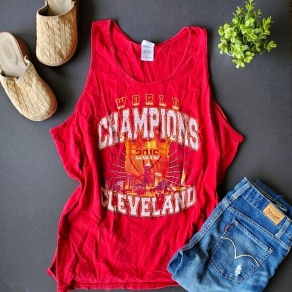 Gildan Cleveland Cavaliers World Champion Shirt - Picture 1 of 8